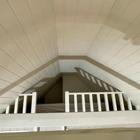 Presttind - With Free Parking *