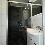 Presttind - With Free Parking Daire *